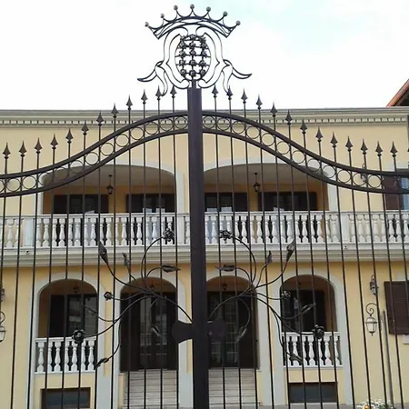 Belvedere *
